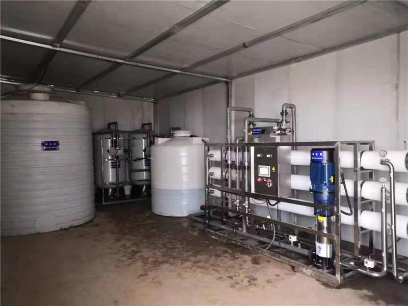 揚州養雞廠-9噸純水設備